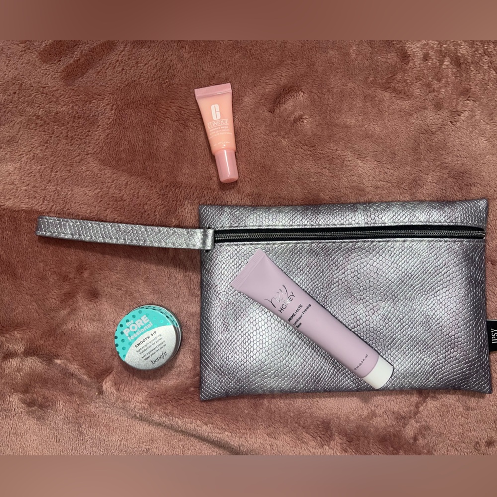 Silver Makeup Bag Set